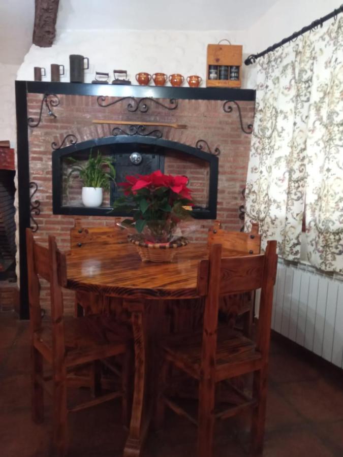 Casa Turistica Villa Carmen, Con Chimenea, Amplia Zona De Jardin, Barbacoa, Piscina Y Garaje Arenzana de Abajo Εξωτερικό φωτογραφία