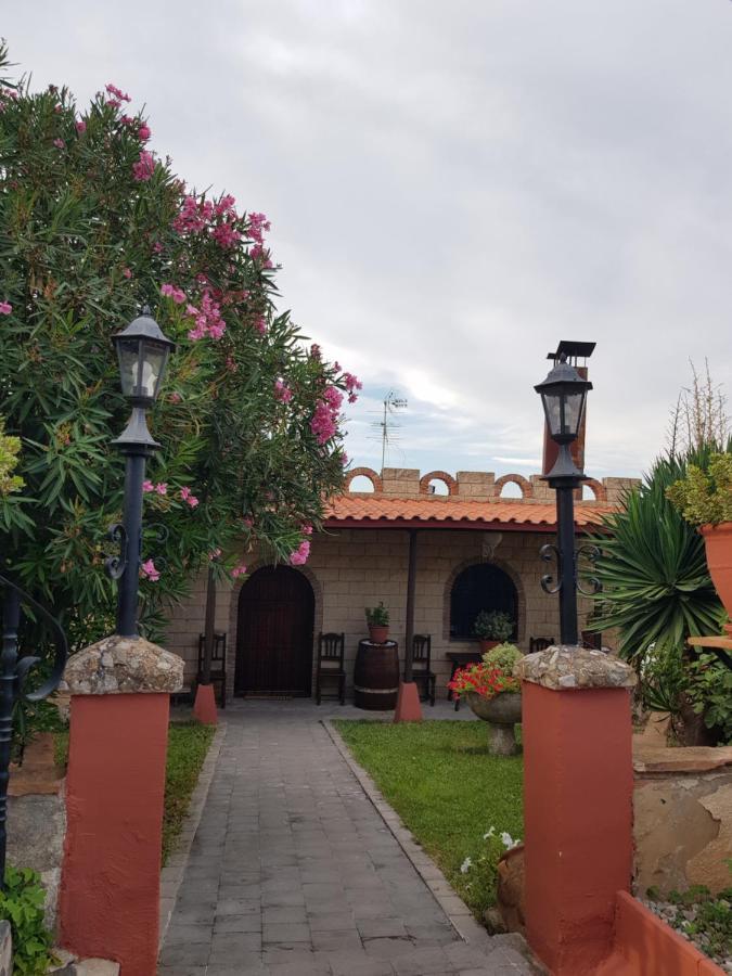 Casa Turistica Villa Carmen, Con Chimenea, Amplia Zona De Jardin, Barbacoa, Piscina Y Garaje Arenzana de Abajo Εξωτερικό φωτογραφία