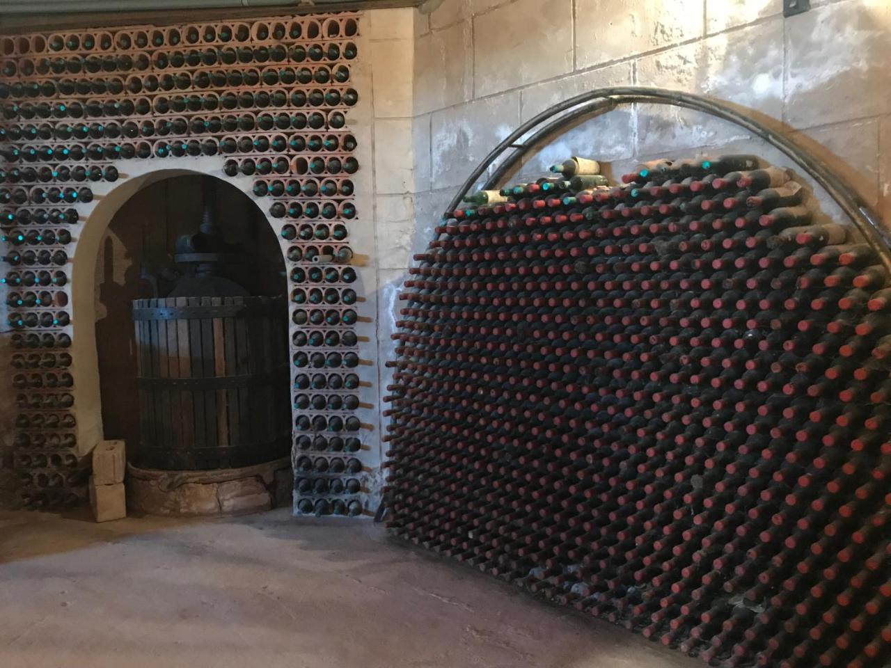 Casa Turistica Villa Carmen, Con Chimenea, Amplia Zona De Jardin, Barbacoa, Piscina Y Garaje Arenzana de Abajo Εξωτερικό φωτογραφία
