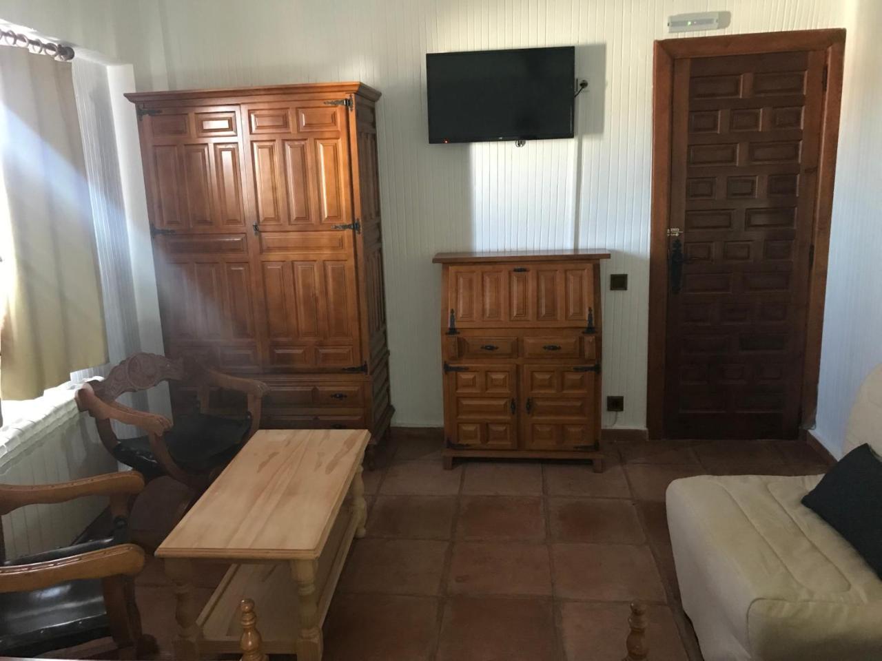 Casa Turistica Villa Carmen, Con Chimenea, Amplia Zona De Jardin, Barbacoa, Piscina Y Garaje Arenzana de Abajo Εξωτερικό φωτογραφία