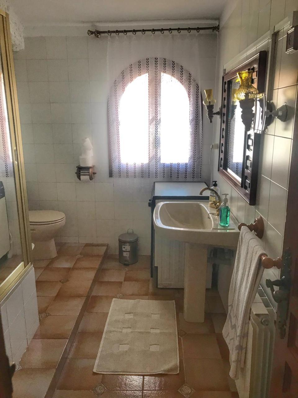 Casa Turistica Villa Carmen, Con Chimenea, Amplia Zona De Jardin, Barbacoa, Piscina Y Garaje Arenzana de Abajo Εξωτερικό φωτογραφία