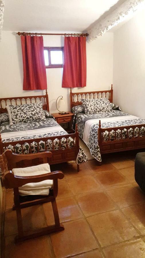 Casa Turistica Villa Carmen, Con Chimenea, Amplia Zona De Jardin, Barbacoa, Piscina Y Garaje Arenzana de Abajo Εξωτερικό φωτογραφία